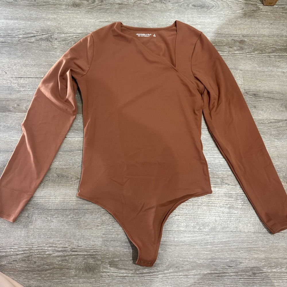 Abercrombie & Fitch Soft A&F Long Sleeve Bodysuit Brown Women's Size S